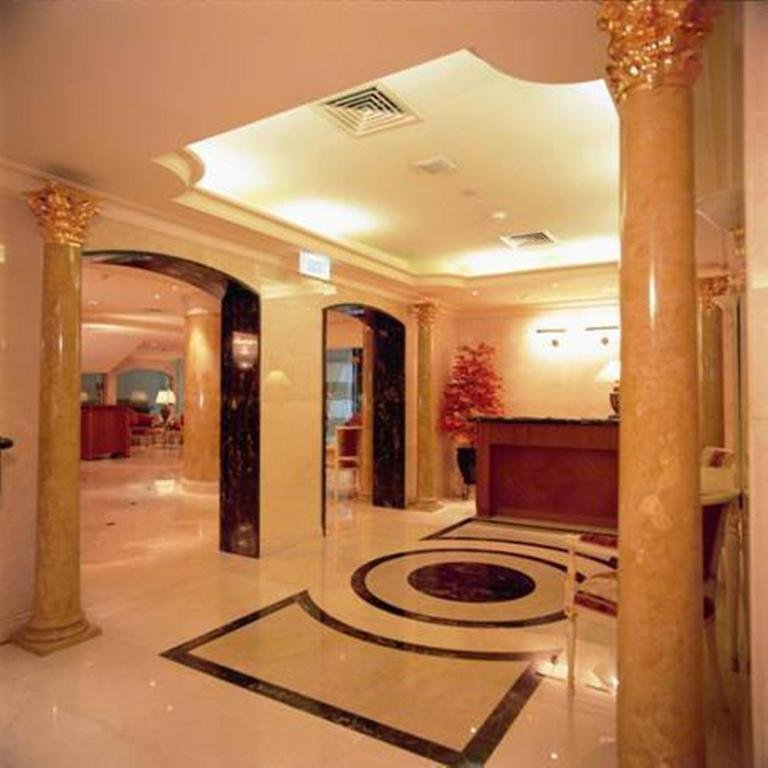 ELAF TAIBA