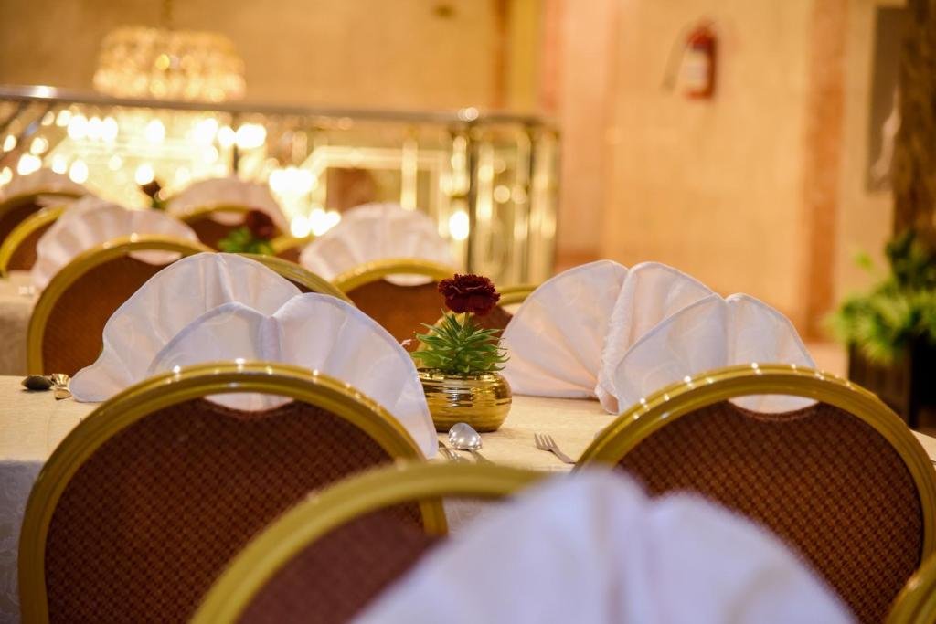 PLAZA INN OHUD